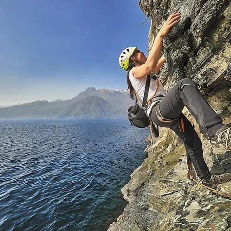 Alberi 3* Лекко