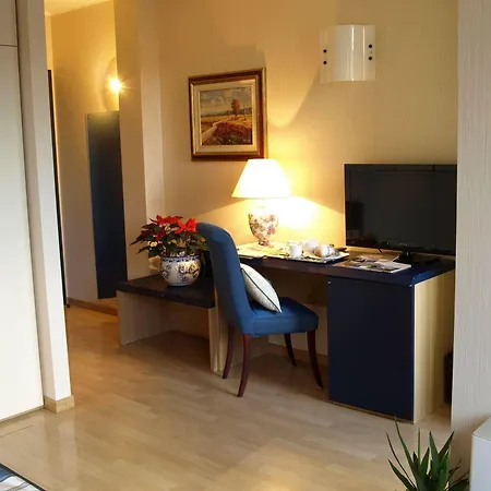 Отель Alberi 3*