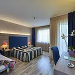 Hotel Alberi 3*