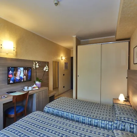 فندق ألبيري 3*